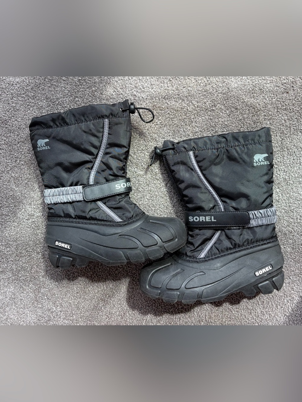 Sorel Youth Flurry Waterproof Winter Snow Boots Black Gray Size 3 NWOT